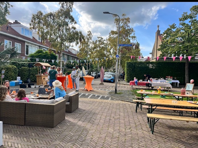 Graaf Zeppelinlaan en Prof Junkerslaan